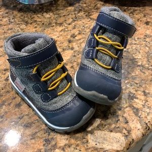 See Kai Run toddler hikers